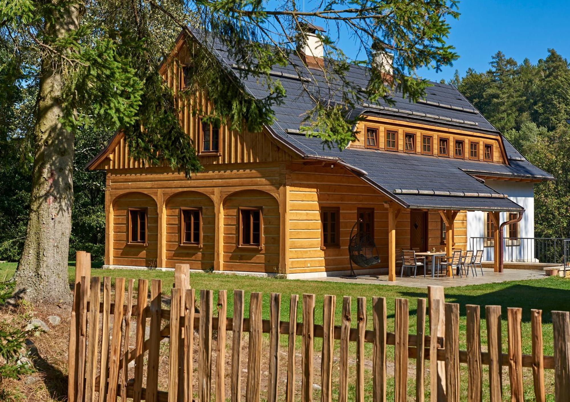 Na Jeleni Stezce Villa Chribska Luaran gambar